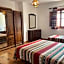 Hostal Rural Poqueira