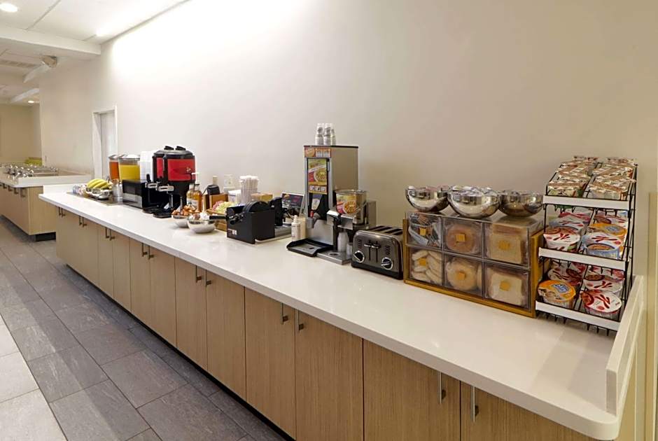 Wyndham Garden McAllen at La Plaza Mall