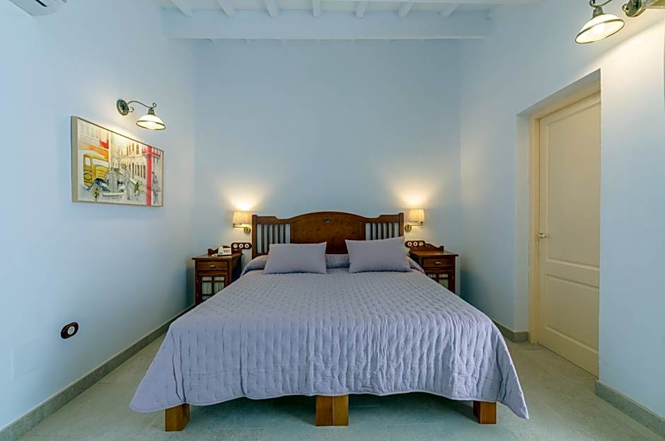 Seranova Luxury Hotel - Adults Only