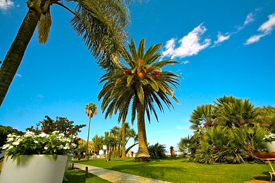 Hotel Caparena