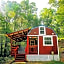 The Americana - Parker Creek Bend Cabins