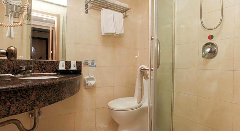 GreenTree Inn Suzhou Railway Station South Square Humble Administrator's Garden Business Hotel