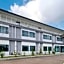 C2U Hotel Uthai Thani