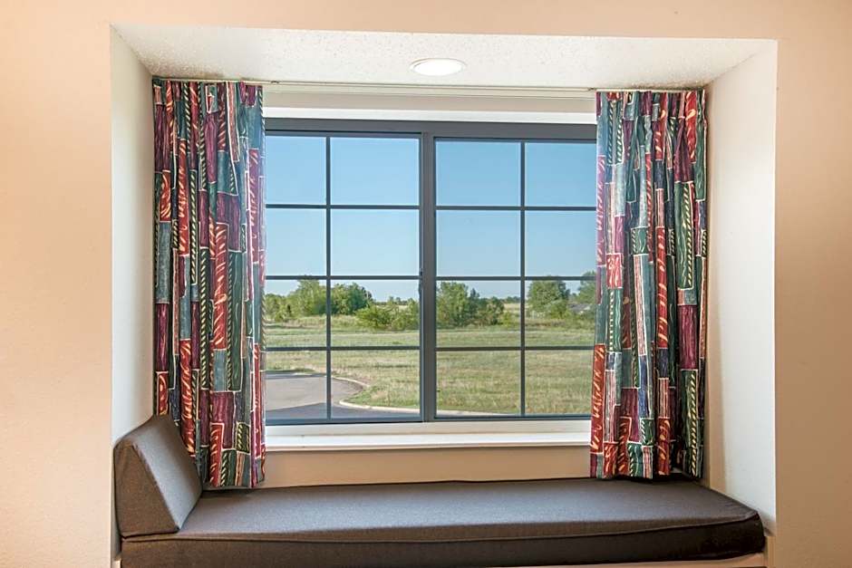 Microtel Inn & Suites By Wyndham Claremore
