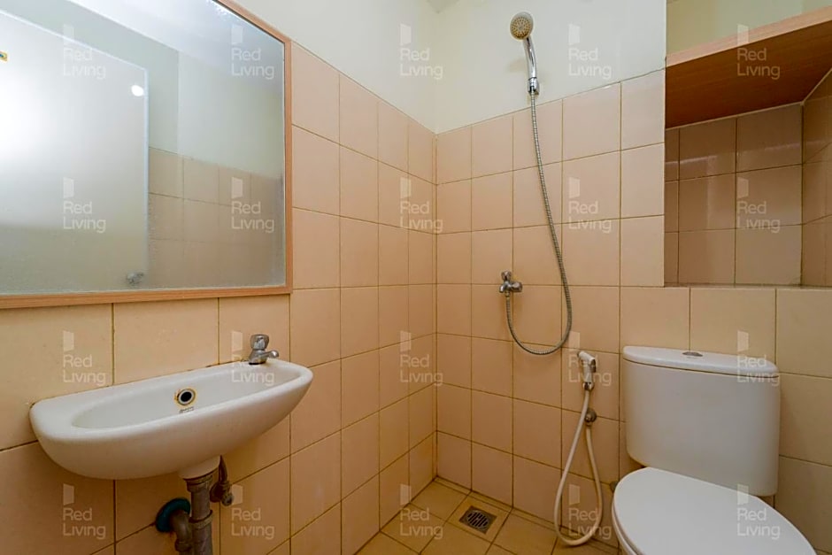 RedLiving Apartemen The Suites Metro - Prisma