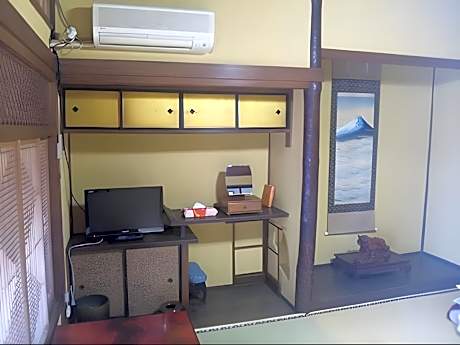 Japanese Style - 3 Persons