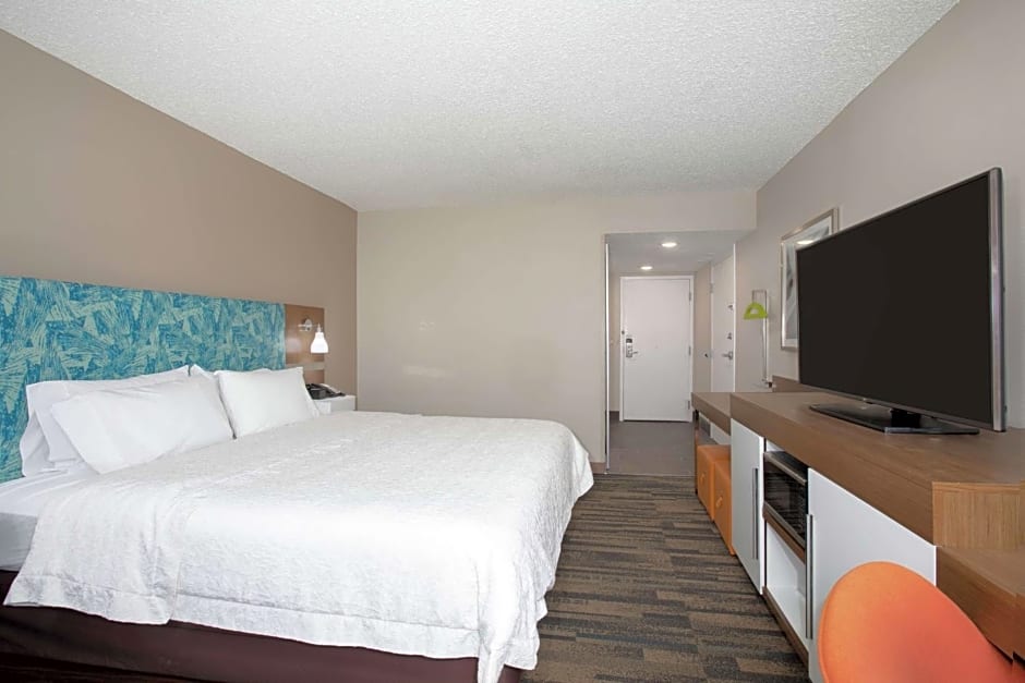 Hampton Inn By Hilton And Suites Kansas City/Merriam