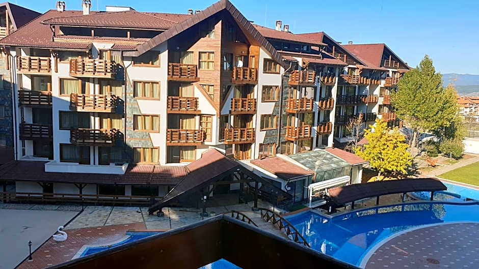 500м. от лифта Сладък дом в Белведере СПА комплекс