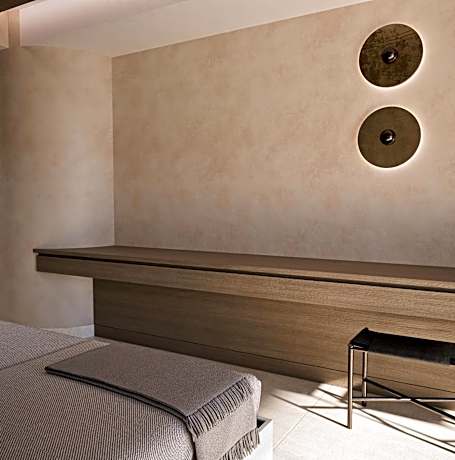 Superior Room Swim-Up