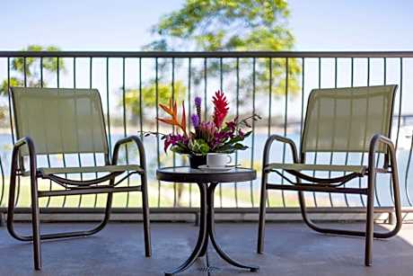 Junior Suite, 2 Queen Beds, Bay View