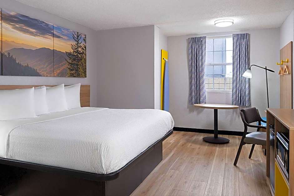 Days Inn by Wyndham Salisbury, NC