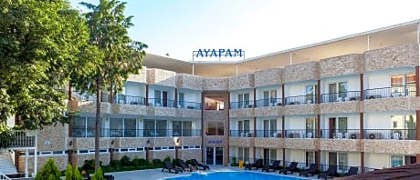 Ayapam Hotel