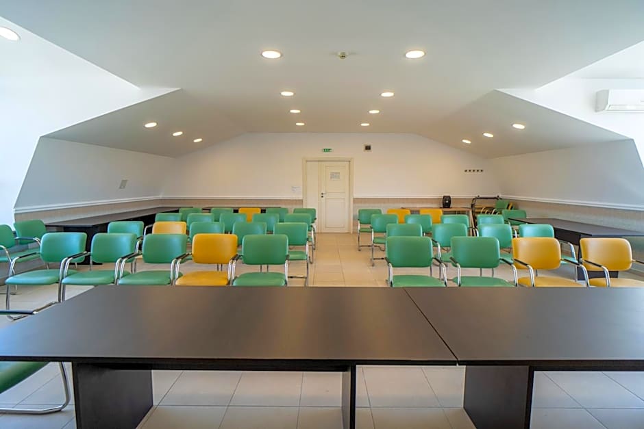 City Hotel Bucharest