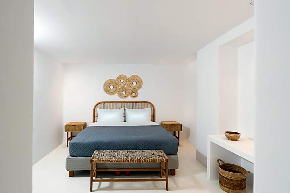 Frati Villas Beachfront