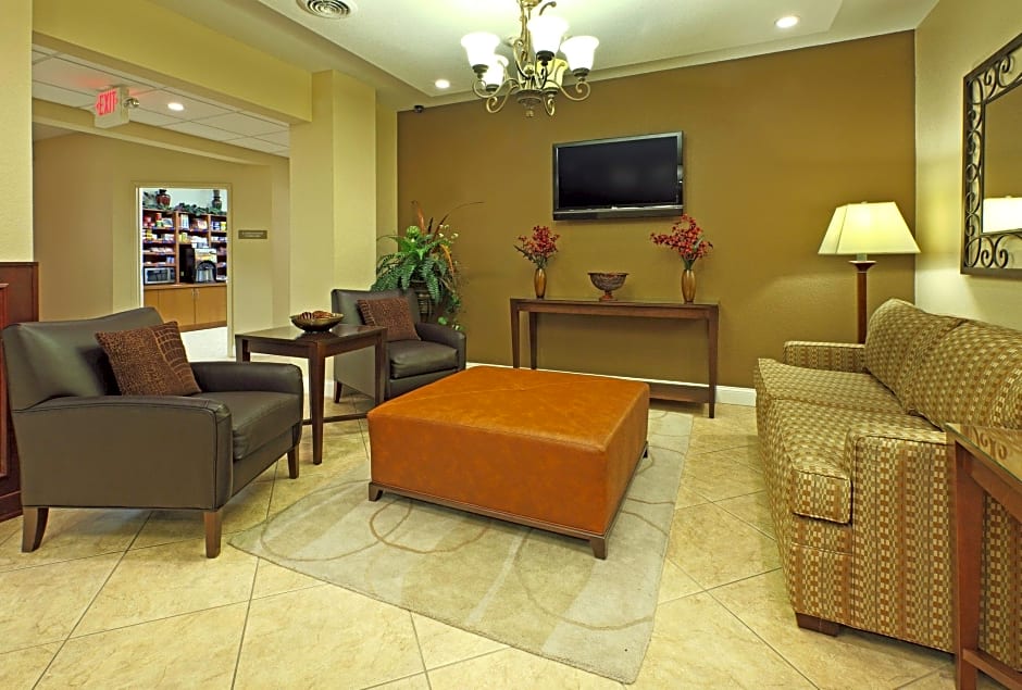 Candlewood Suites Fayetteville By IHG