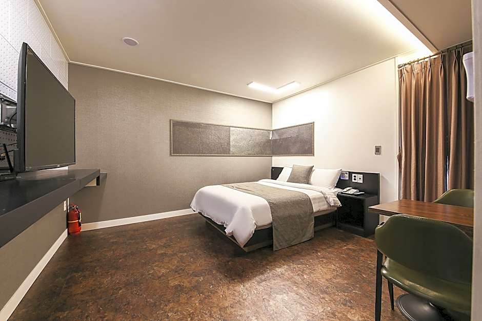 Major Hotel 2