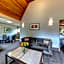 Distinction Te Anau Hotel & Villas