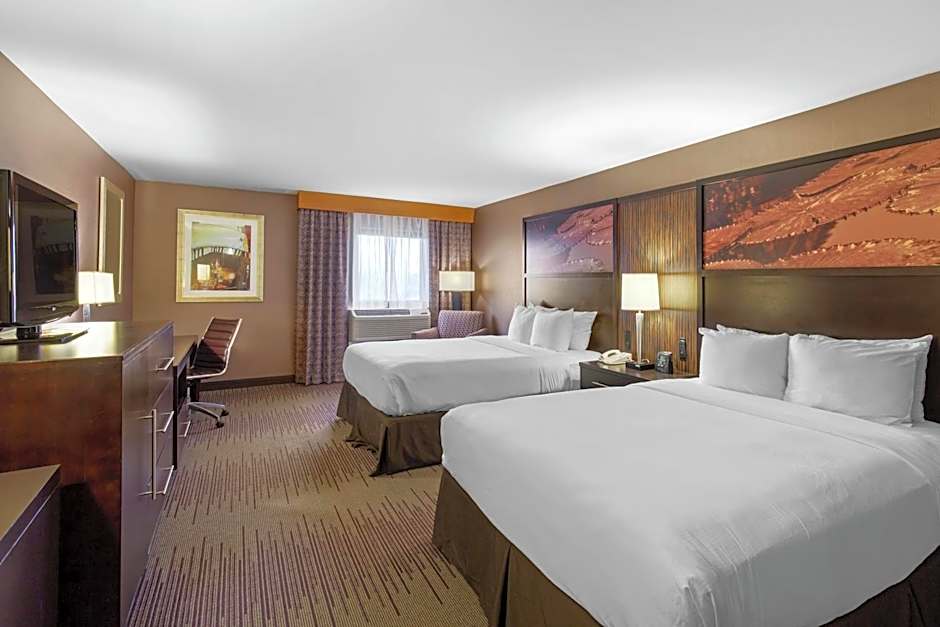 DoubleTree By Hilton Hotel Wilmington Downtown