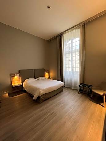 Comfort Abbey Double Bed Room with Cloister View or Moselle View