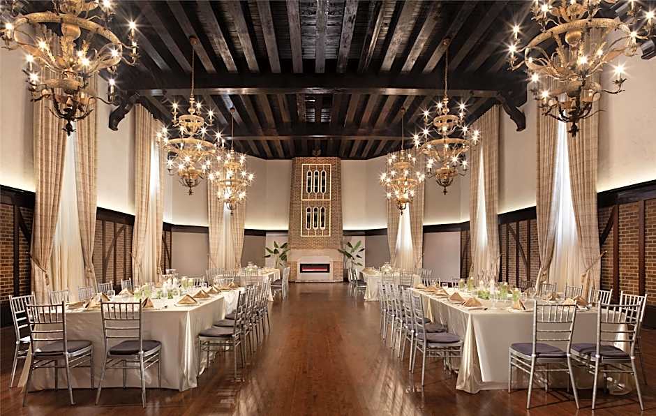 Hotel Royer Urbana, Tapestry Collection By Hilton