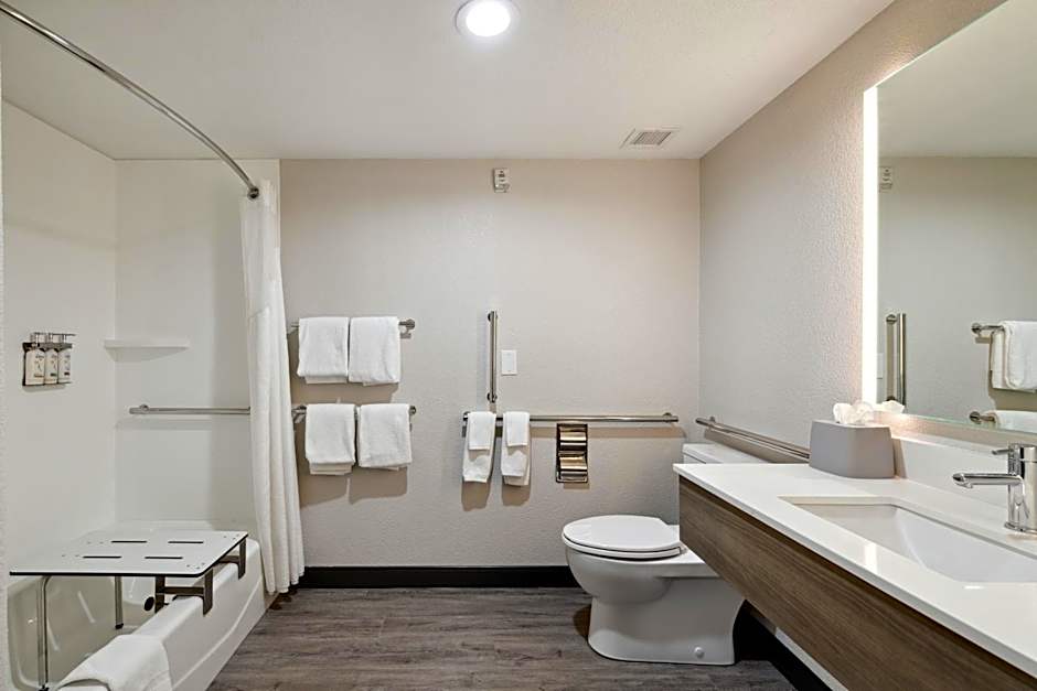 Holiday Inn Express Hotel & Suites Vacaville By IHG