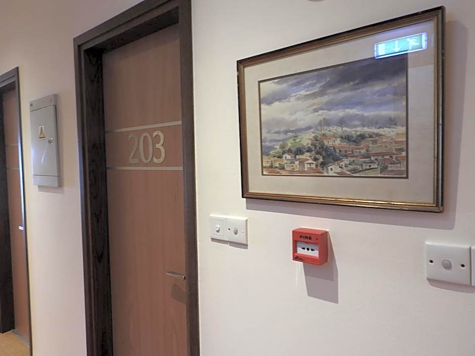 Hill View Hotel Apartments