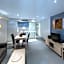 Oaks Adelaide Horizons Suites