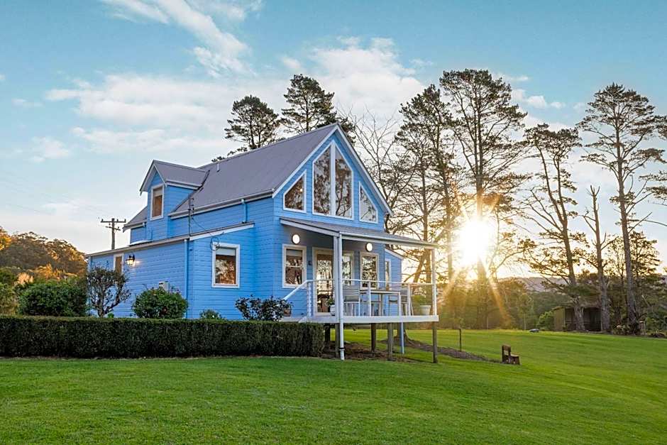 The Drawing Rooms of Berry