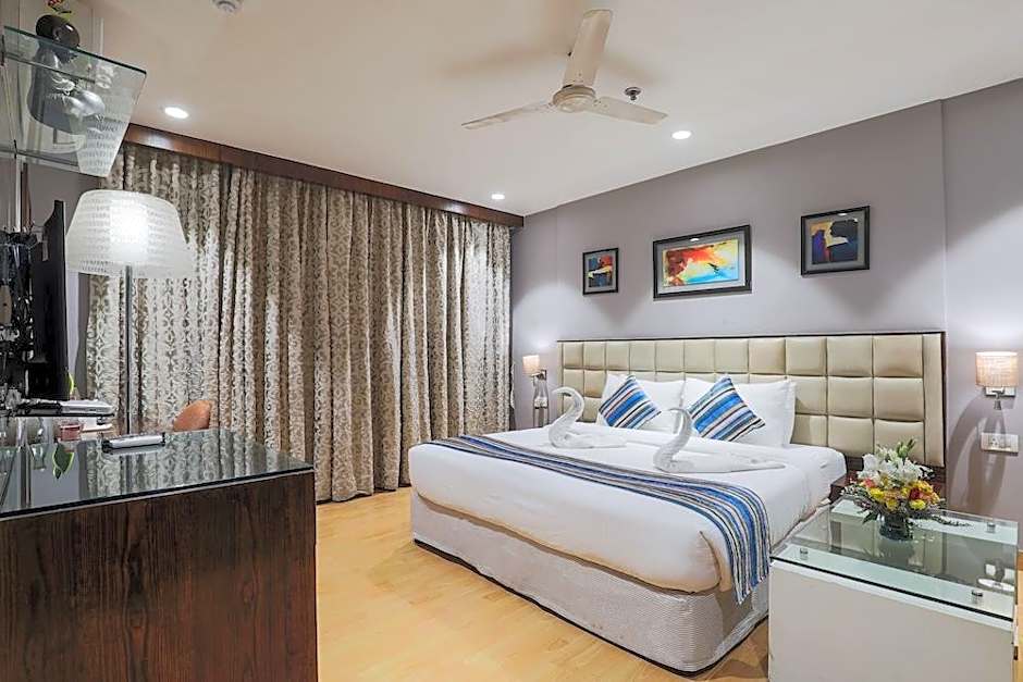 Hotel Bluestone - Nehru Place