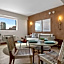 HiBird- Apartment and Suites Hotel