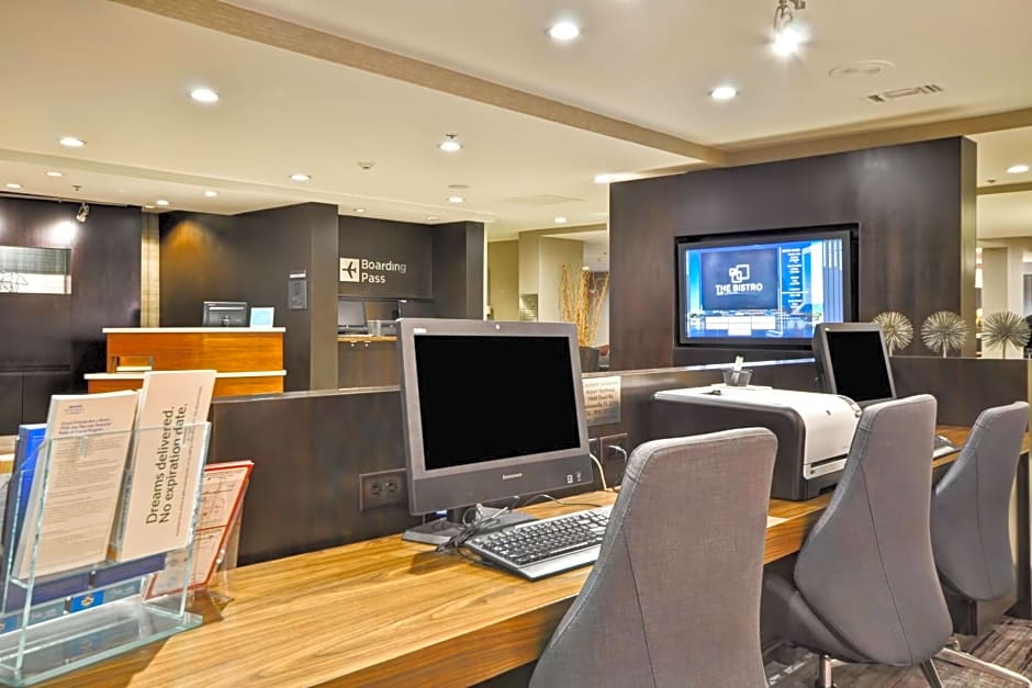 Courtyard by Marriott Jacksonville Airport/ Northeast
