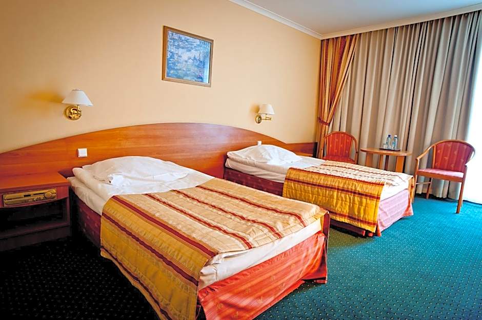 Hotel Atut w Licheniu