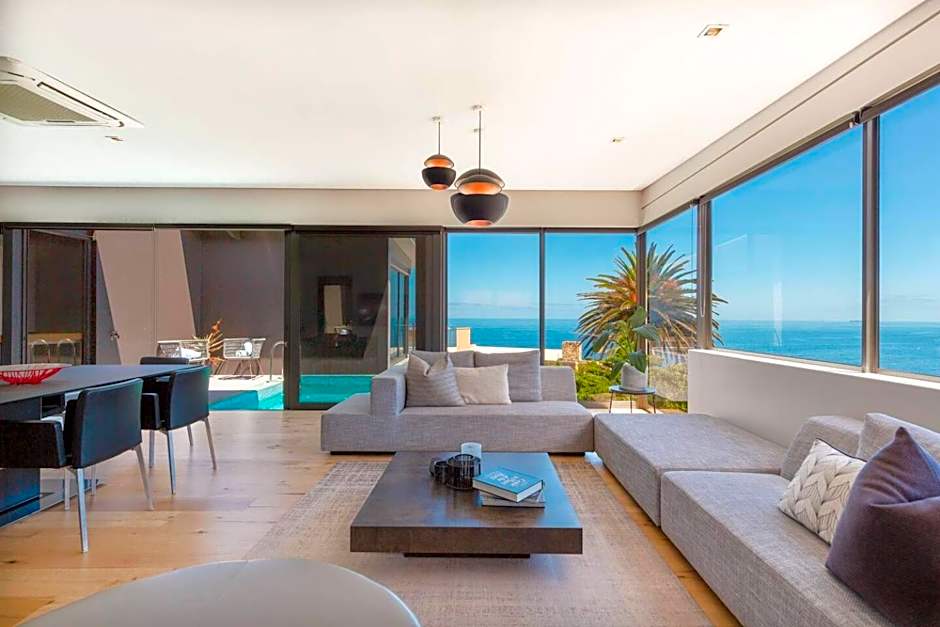 Amara 2 -Designer Penthouse with Solar Power