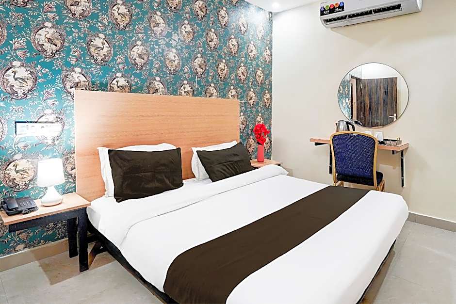 Super Hotel O Tashkand Road Prayagraj formerly Elite Inn