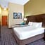 La Quinta Inn & Suites by Wyndham Pasadena North