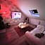 Redroom Loveroom Chambre Spa privative Insolite Thème 50 nuances de grey
