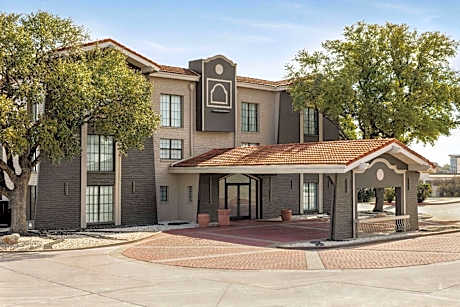 La Quinta Inn San Antonio I-35 N at Toepperwein