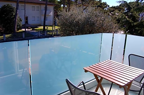 Double or Twin Room with Balcony