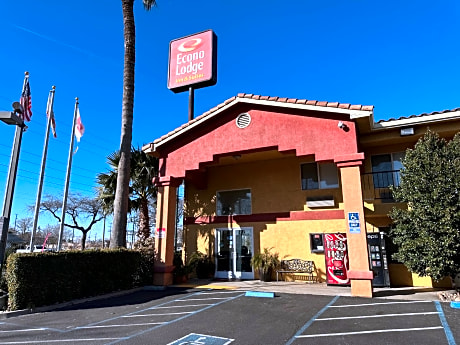 Econo Lodge Inn & Suites Wine Country