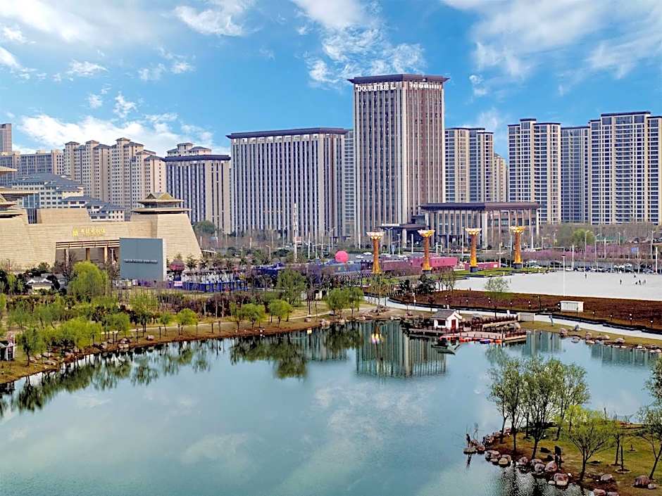 DoubleTree By Hilton Kaifeng