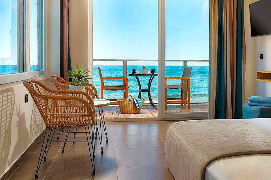 Infinity Blue Boutique Hotel & Spa - Adults Only