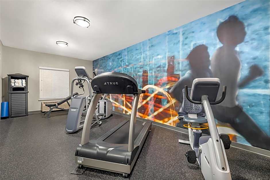 Best Western Plus Liberal Hotel & Suites