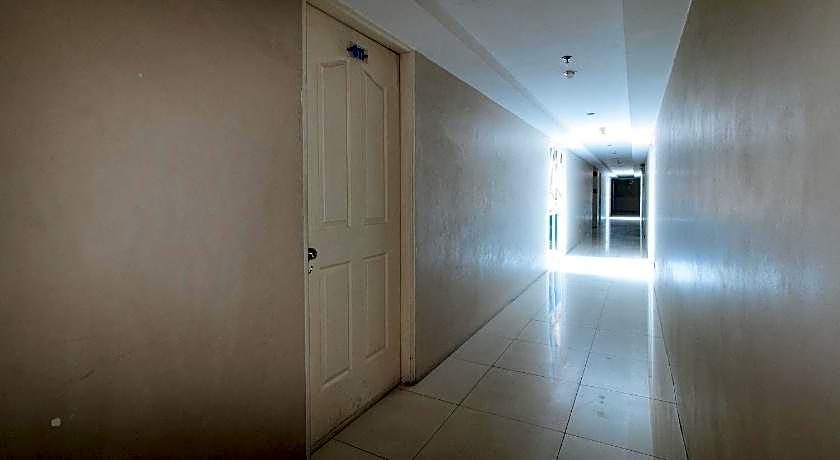 RedDoorz @ Melbourne Suites Makati