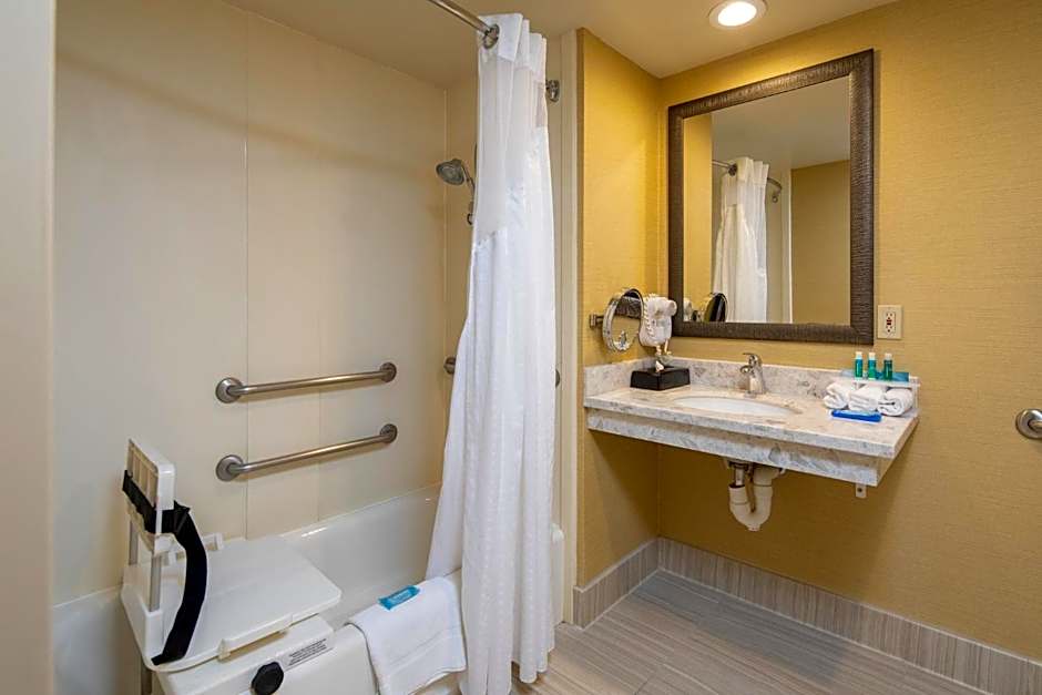 Holiday Inn Express Castro Valley By IHG