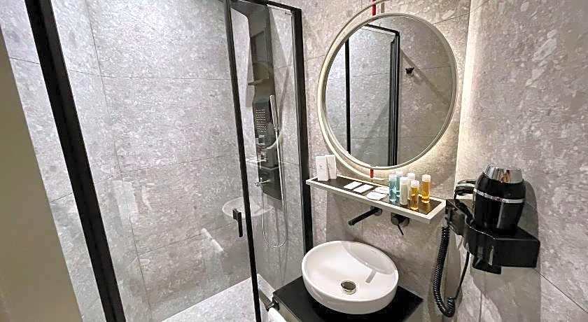 Nevv Bosphorus Hotel & Suites