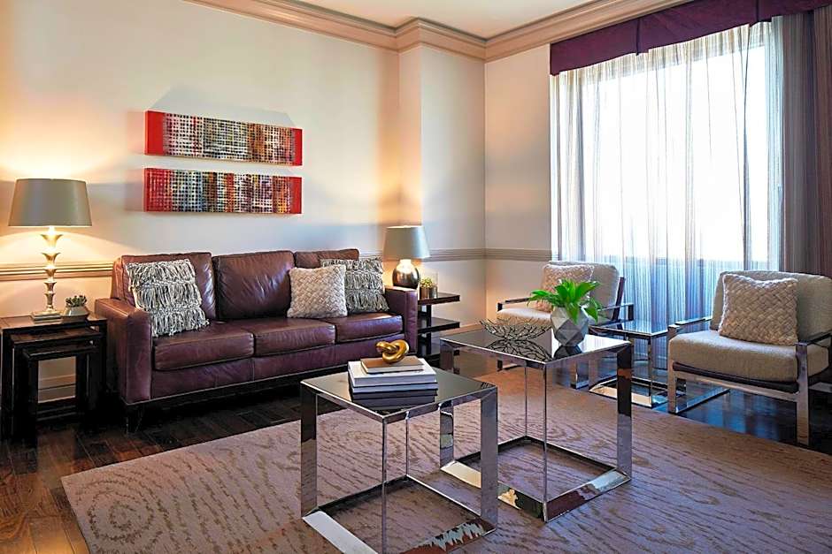 Renaissance by Marriott Atlanta Midtown Hotel