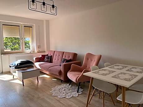 Apartament z balkonem