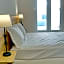 Topcity Hostel & Suites