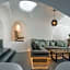 AQUA SERENITY LUXURY SUITES SANTORINI