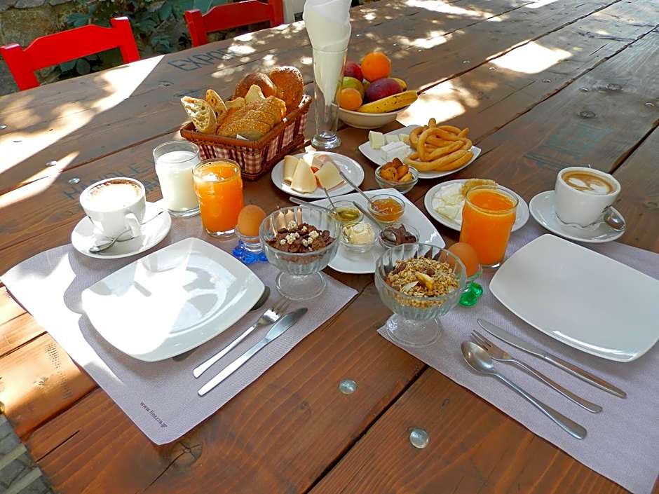 Aeolos Hotel Apartments